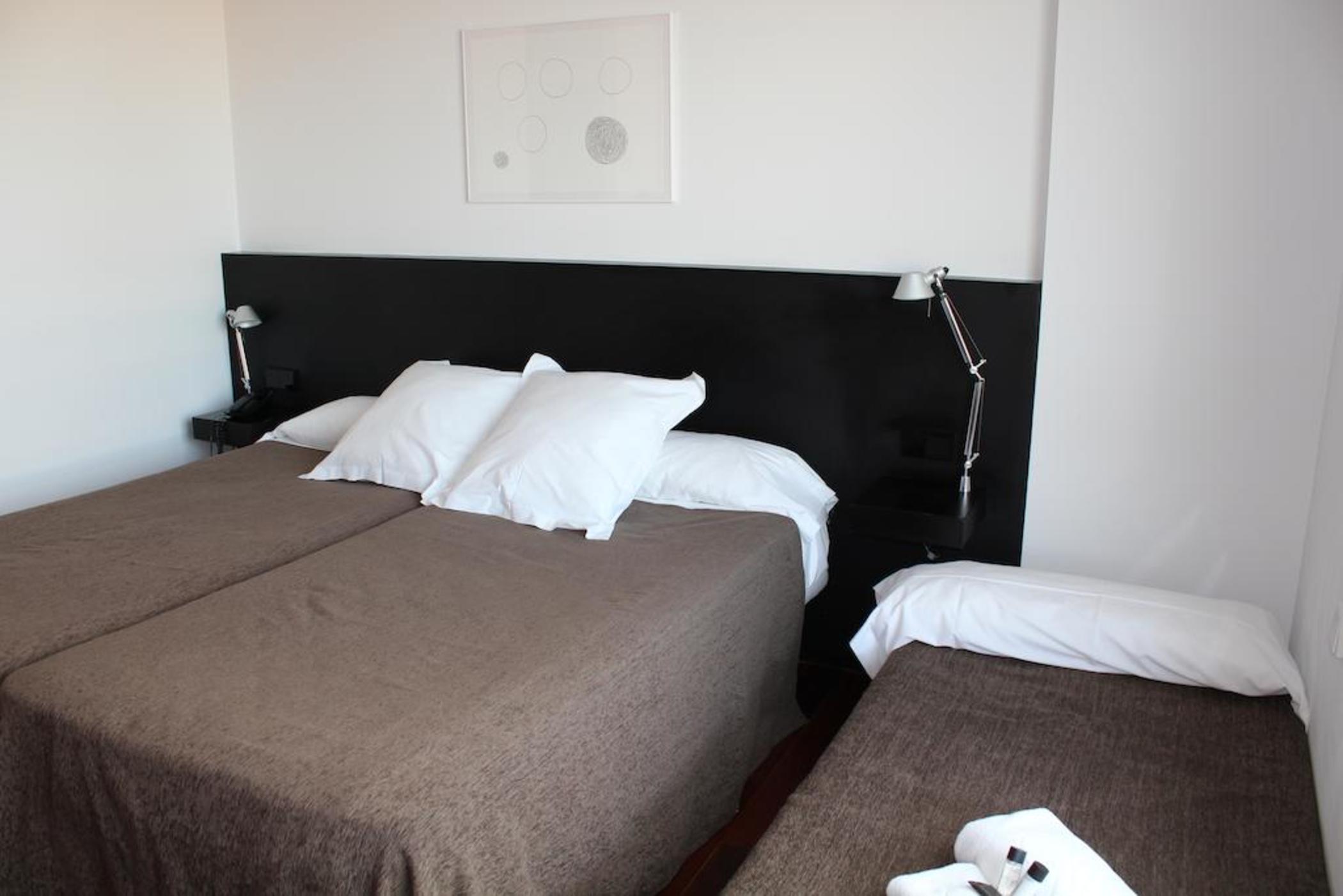 Hotel Sea Port 4*
